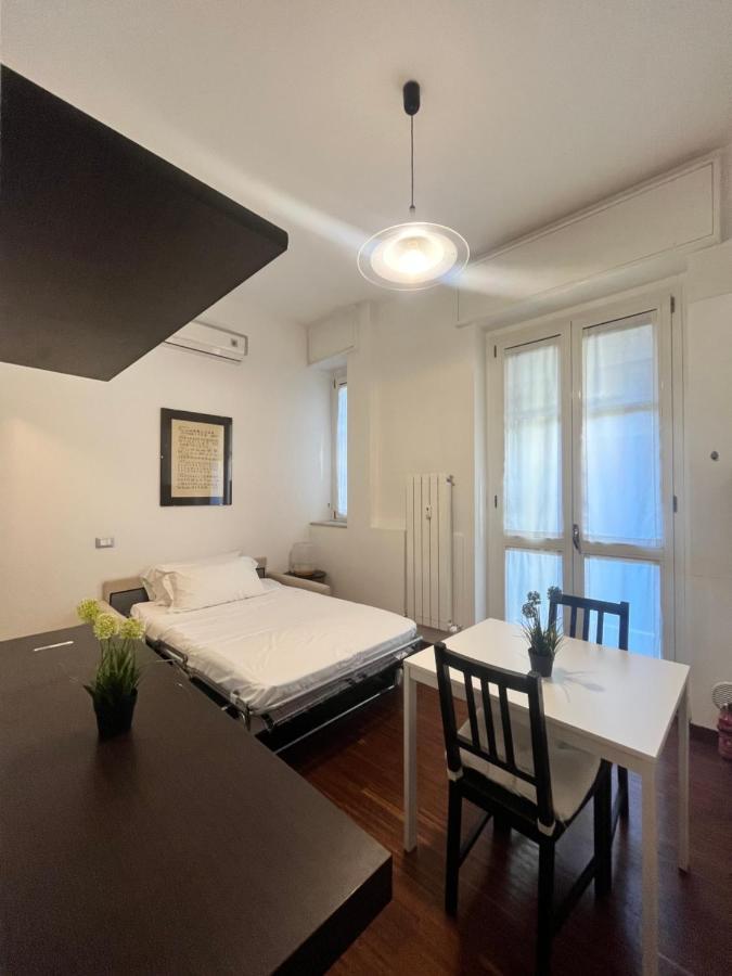 Bocconi Apartment Milán Exterior foto